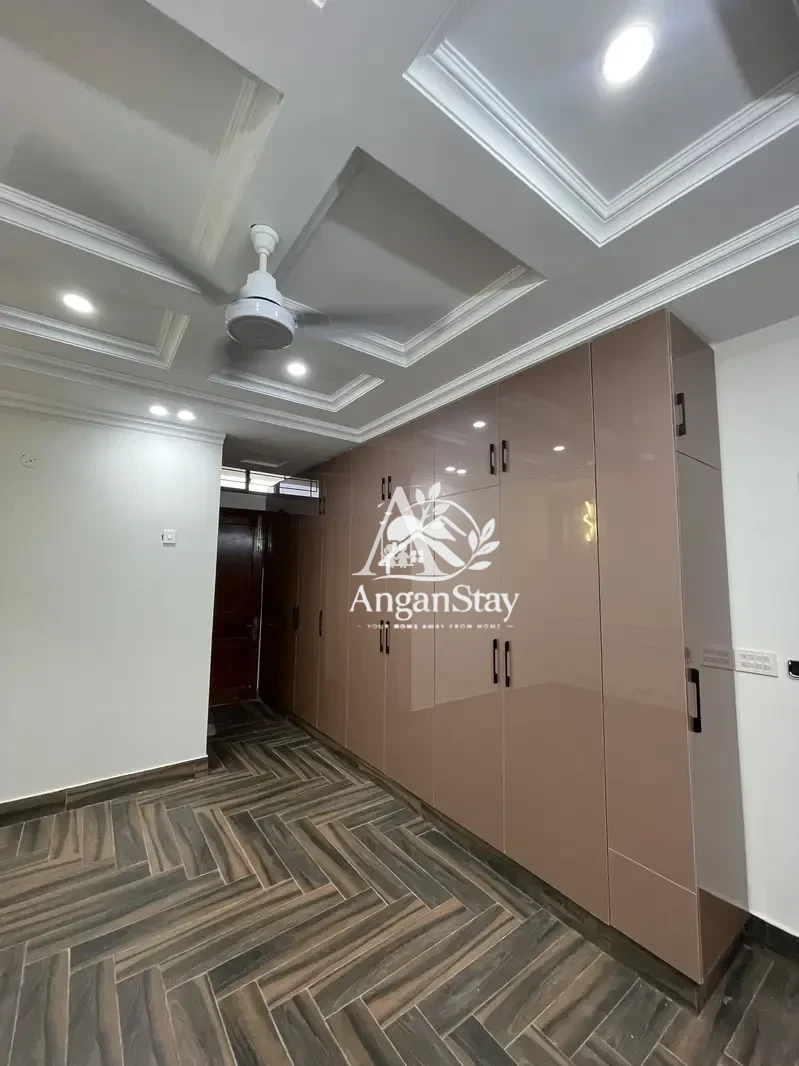 Ground portion house for rent in G-13/3, Islamabad photo 5
