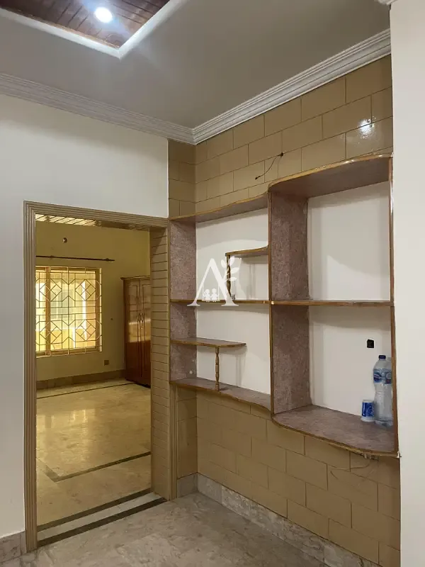 House for rent in G-13/3, Islamabad photo 3