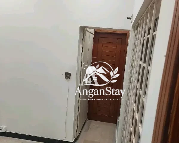 House for rent in G-13, Islamabad photo 2
