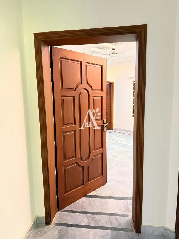 Ground portion house for rent in G-15, Islamabad photo 4