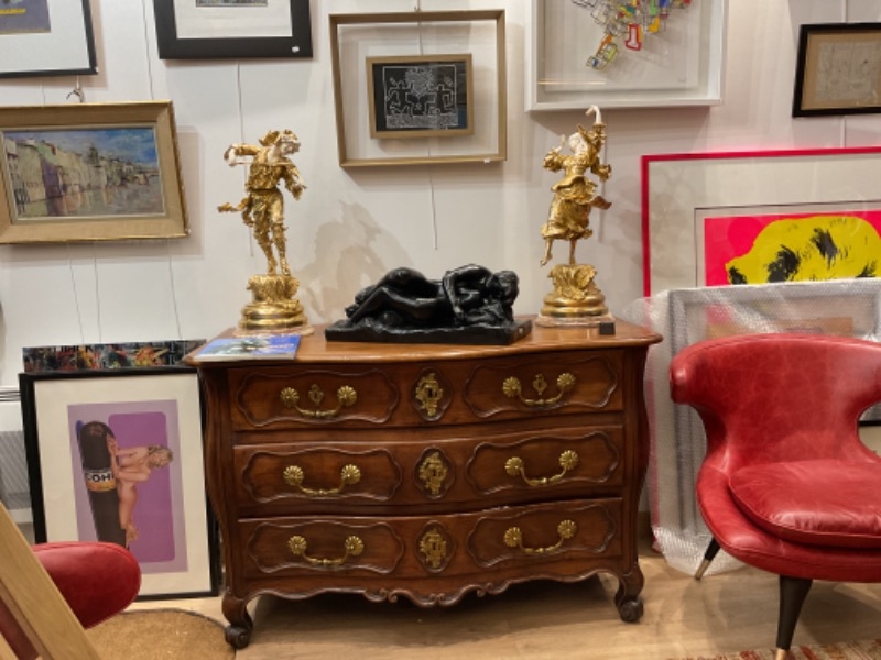 Achat de toute Antiquité, œuvre d’art bronze bibelot, Tapis, meuble moderne et ancien, estimation gratuite, succession Gallery Joseph