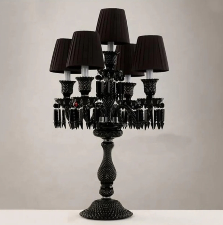 Lámpara de mesa moderna con cabeza de cristal