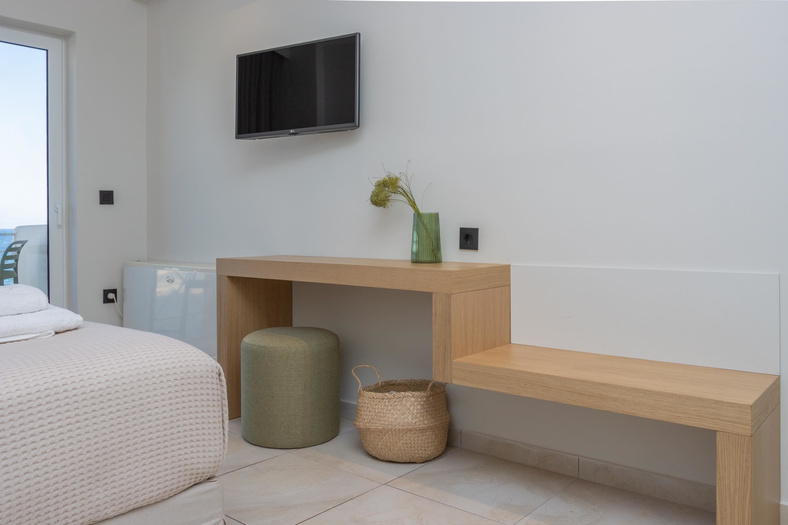 Soupier Room Furniture Artina Hotel