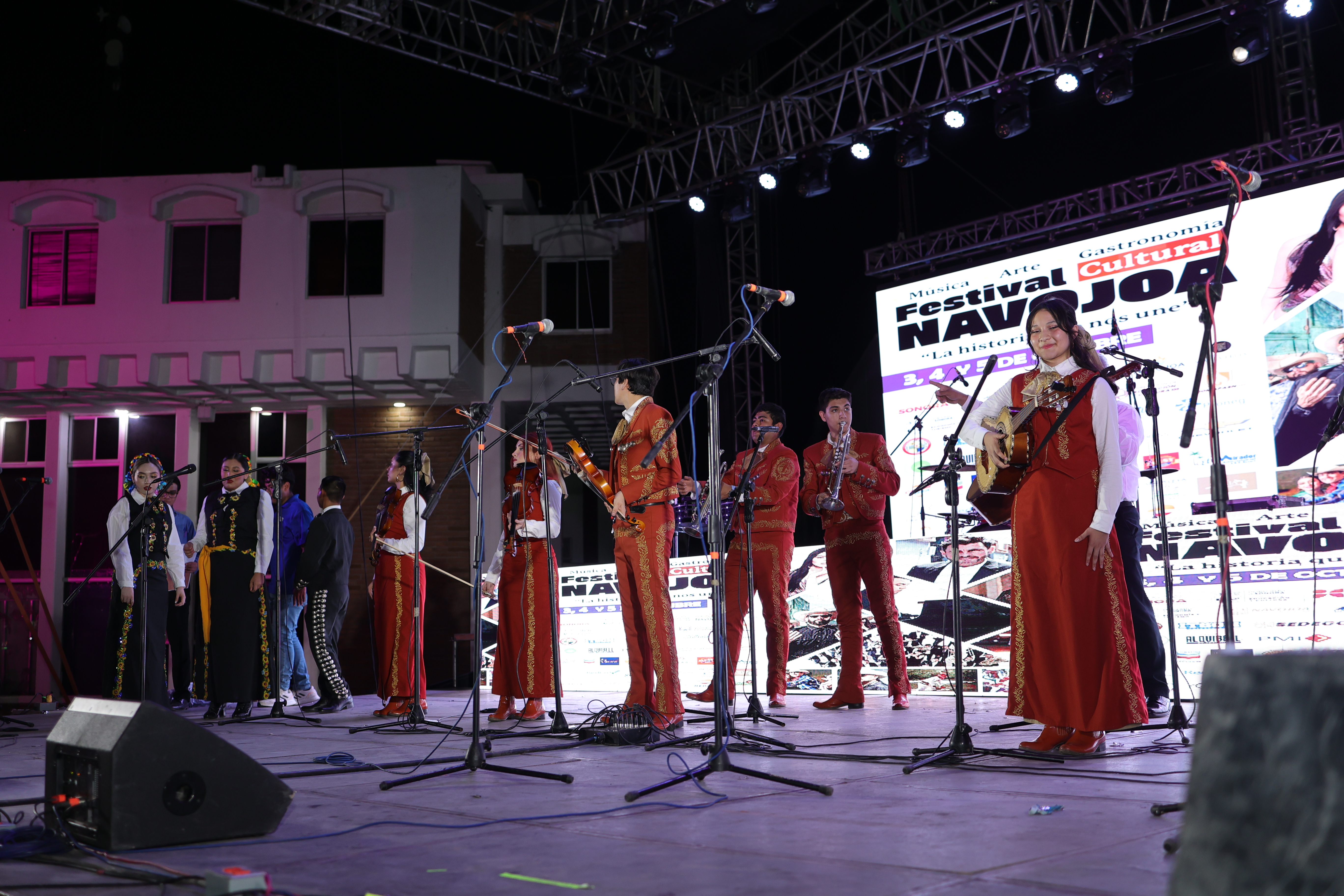 mariachi-los-potrillos - Foto 152