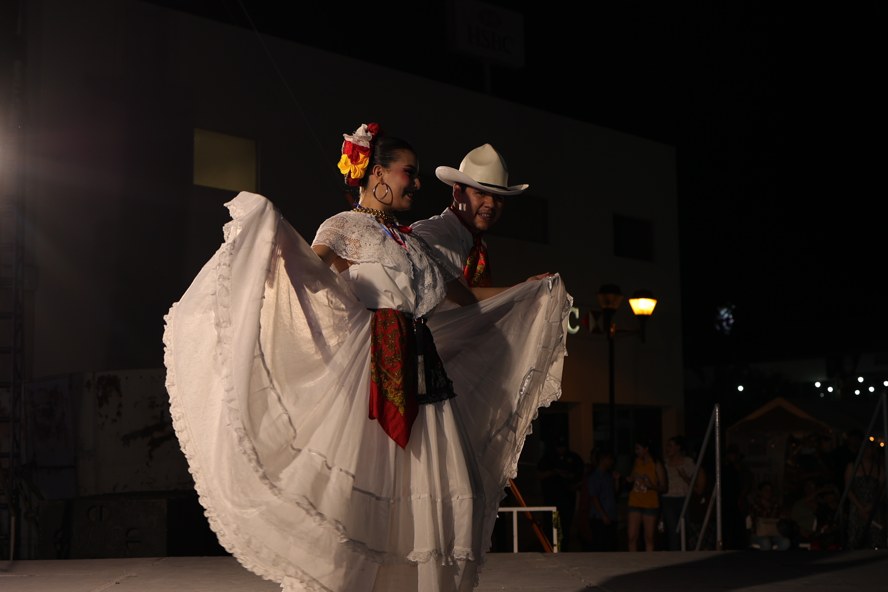 tradicion-mestiza-bailable-folklorico - Foto 212