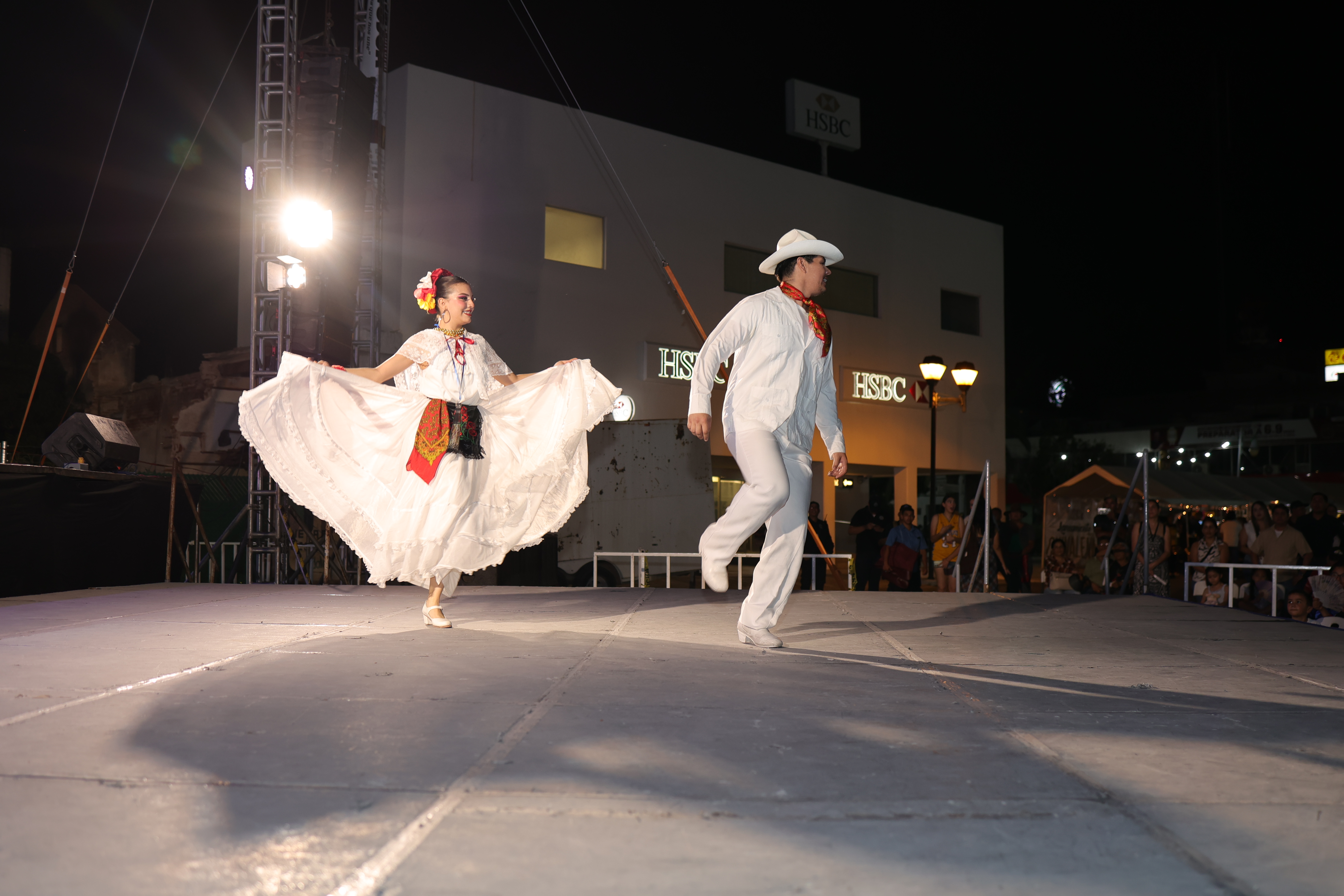 tradicion-mestiza-bailable-folklorico - Foto 205