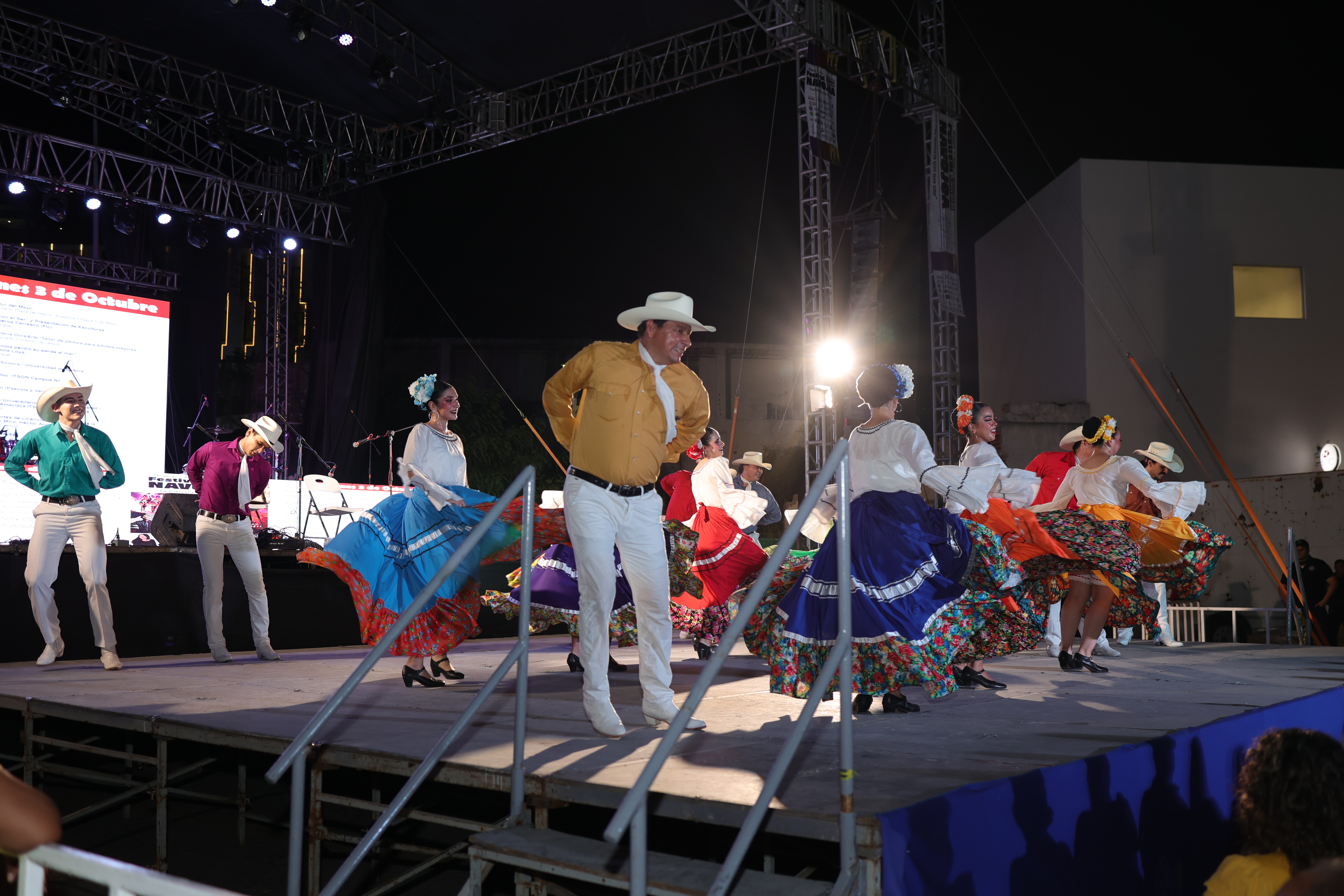 tradicion-mestiza-bailable-folklorico - Foto 204