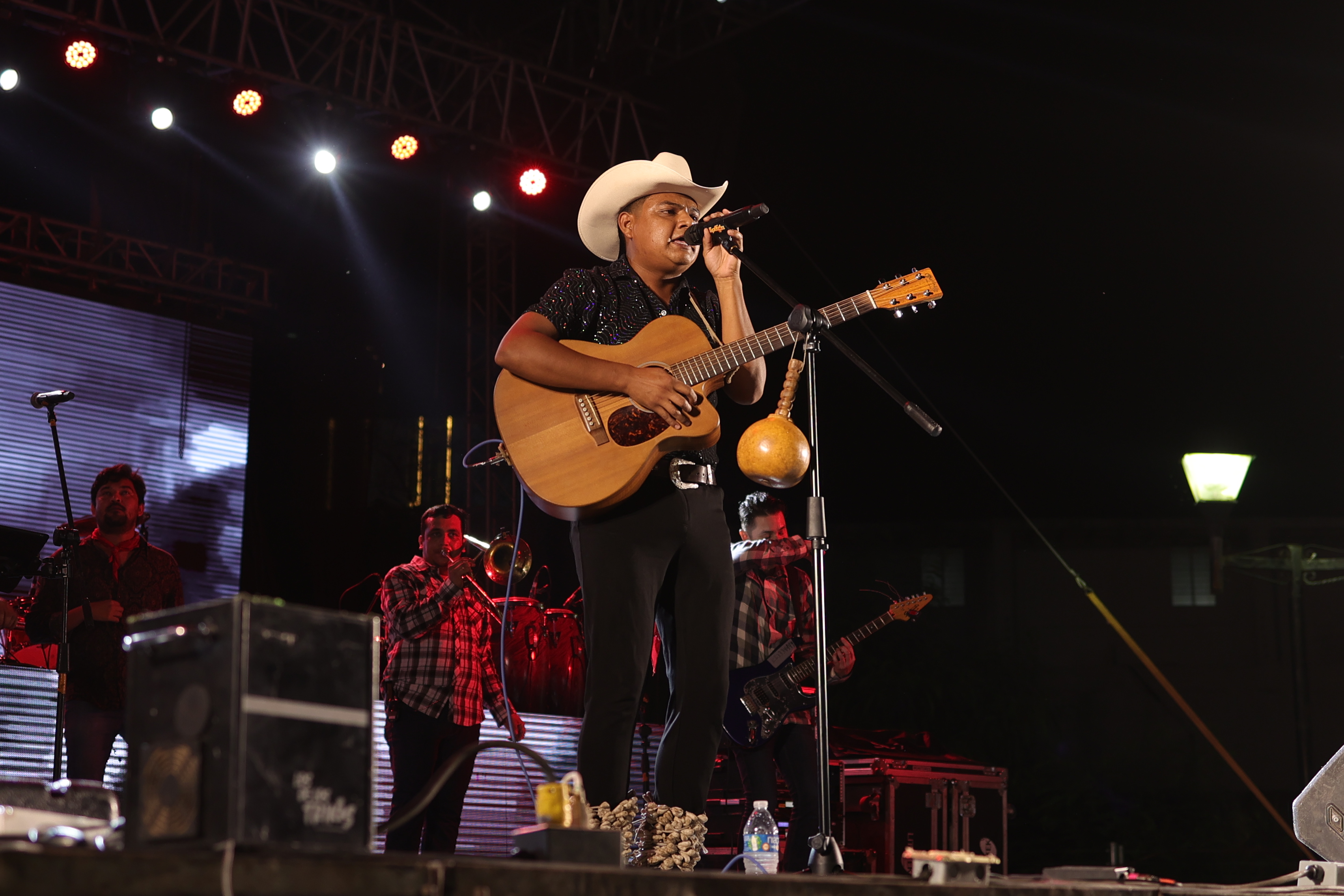 isaac-montijo - Foto 326