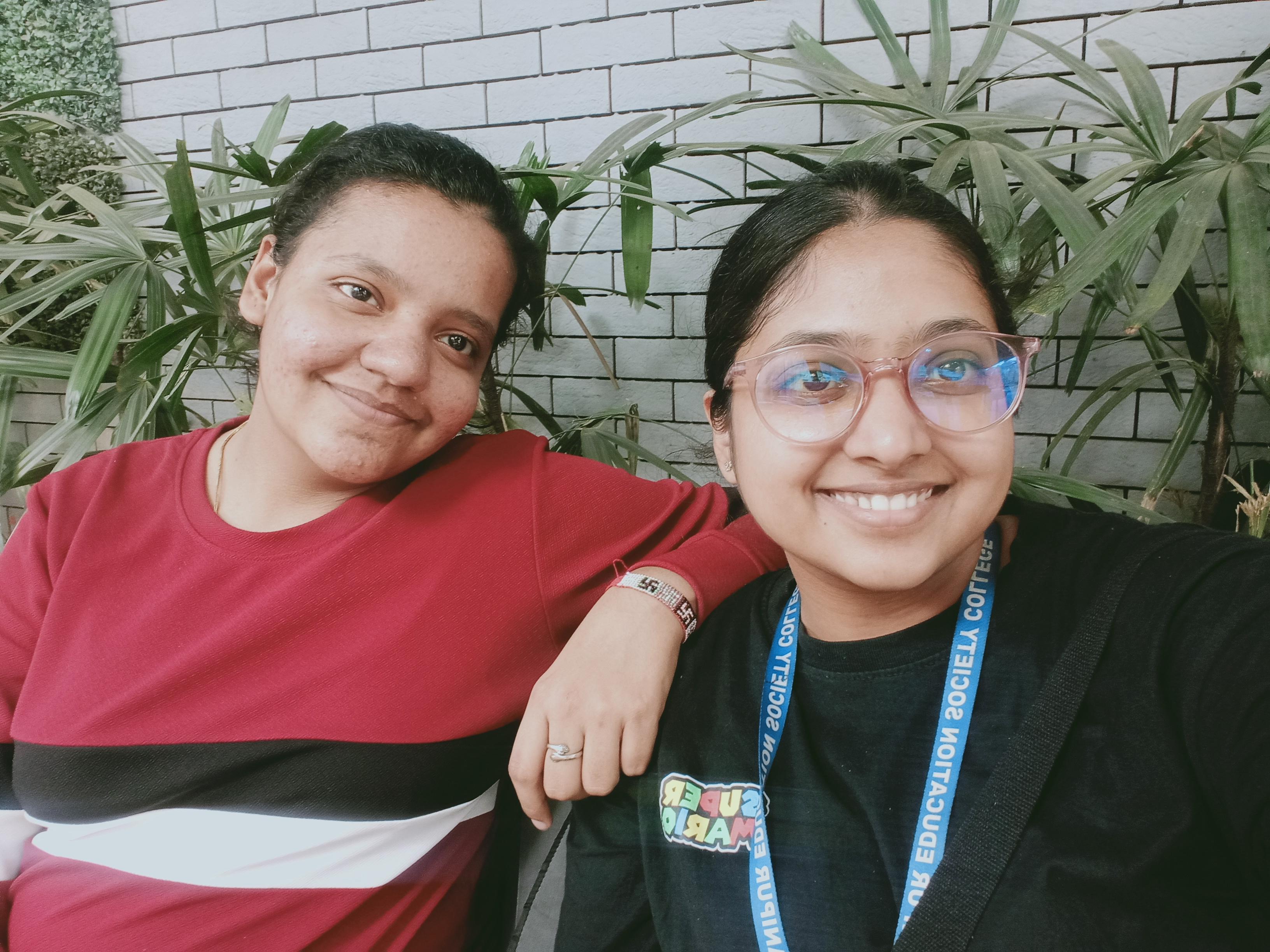 Kavya and Dinky - The founders of The Bookshelves