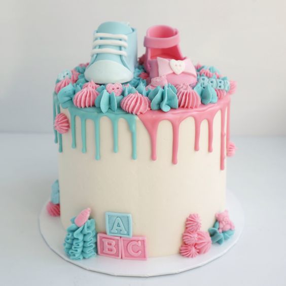 cake image of 6" / 5" (£45)