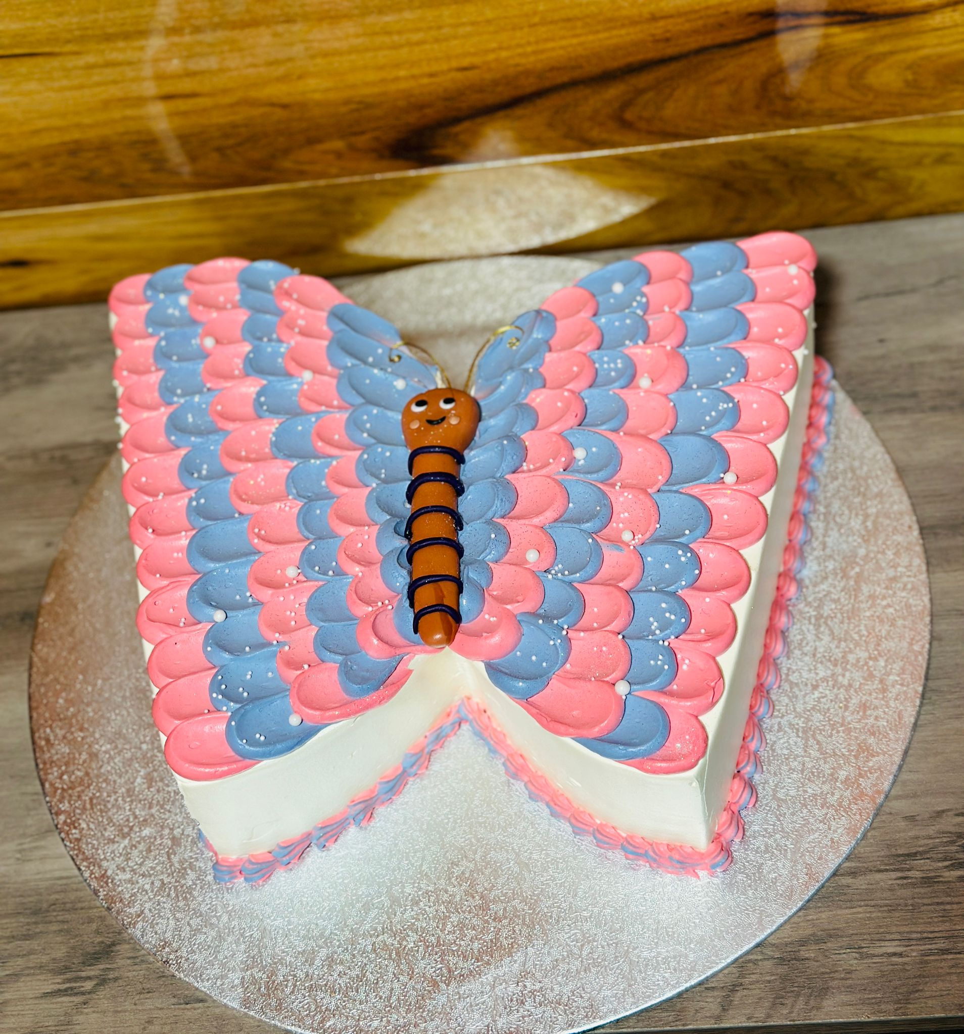 cake image of 10" / 3.5" (£55)