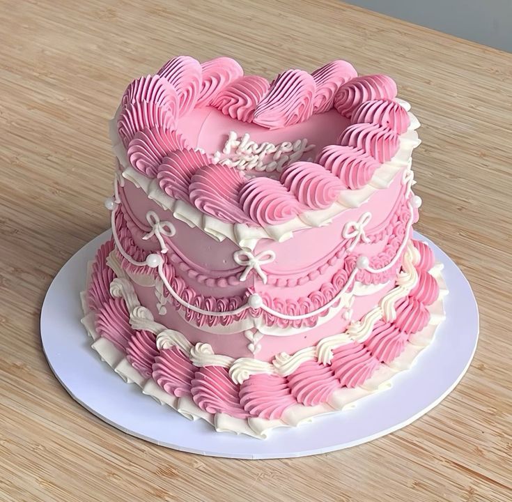 cake image of 6" / 4" (£35)