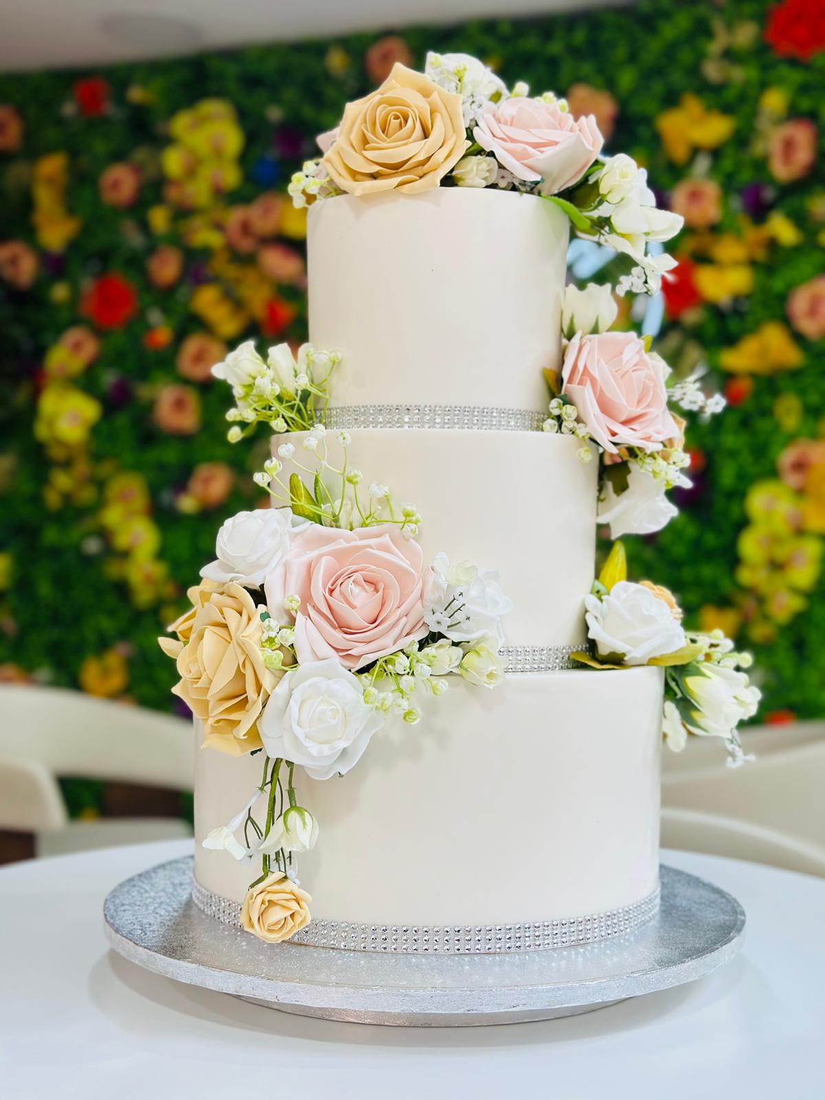 cake image of 12"/5" , 8"/5" & 6"/5" - £450 (Fondant)