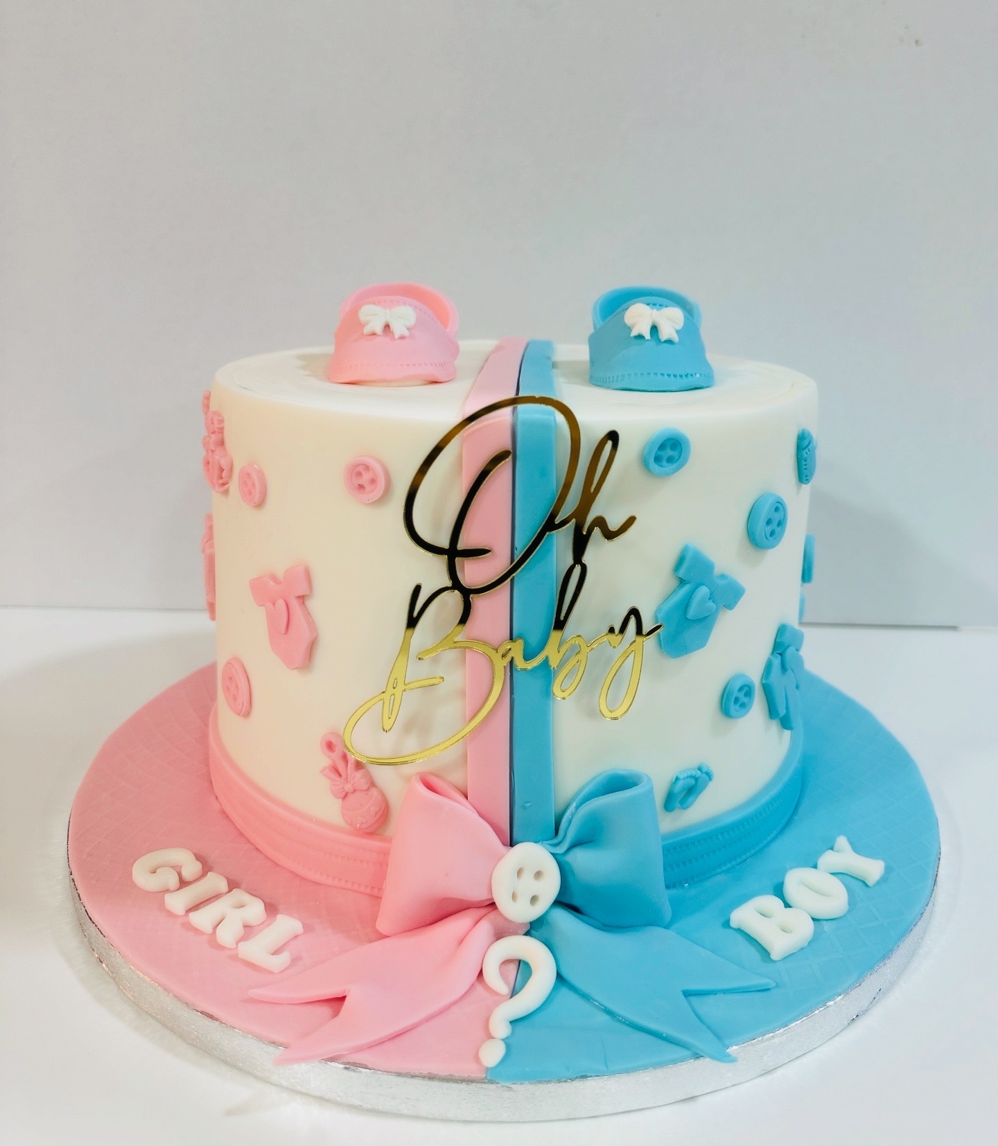 cake image of 6"/4" (Fondant)