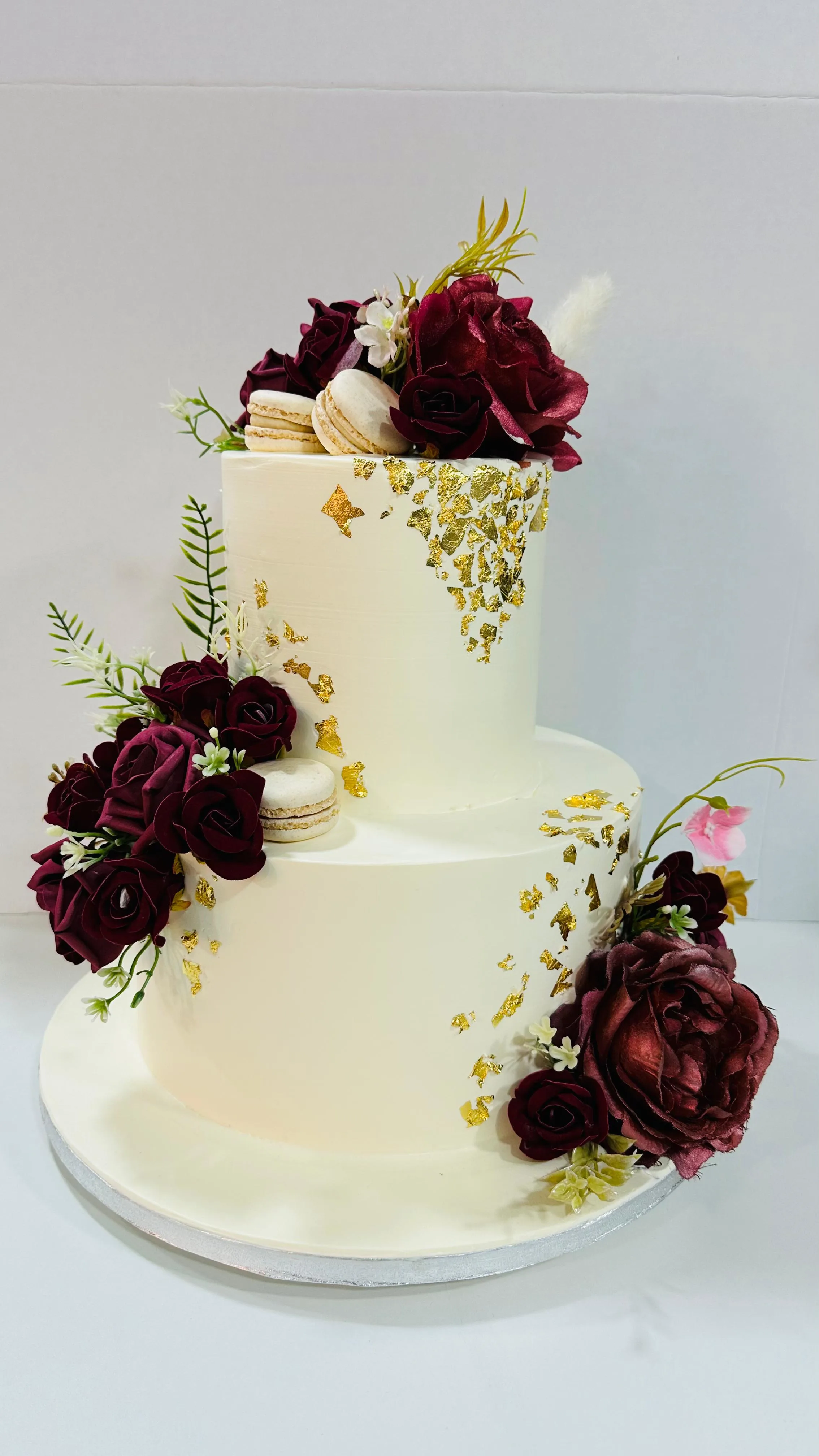 cake image of 10"/6" and 6"/6" (Fresh Cream)