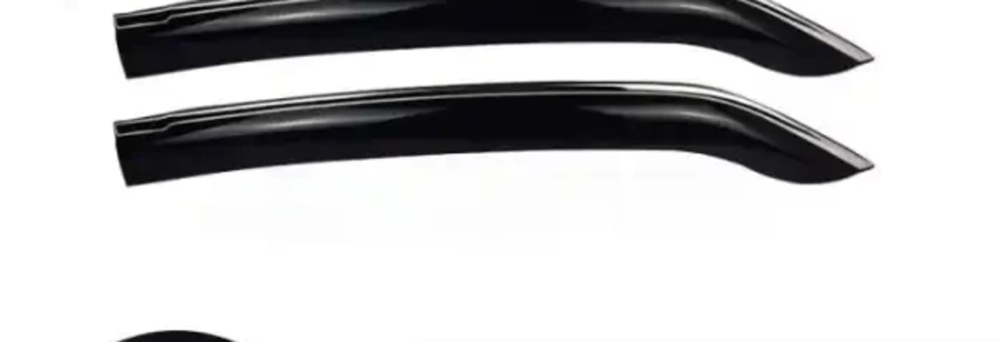 Car air press wind deflector fitted along the window line