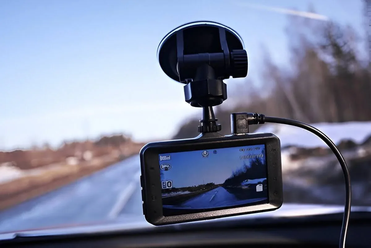 Dash Cameras in Pakistan: Why Every Driver Needs One (2026 Guide)