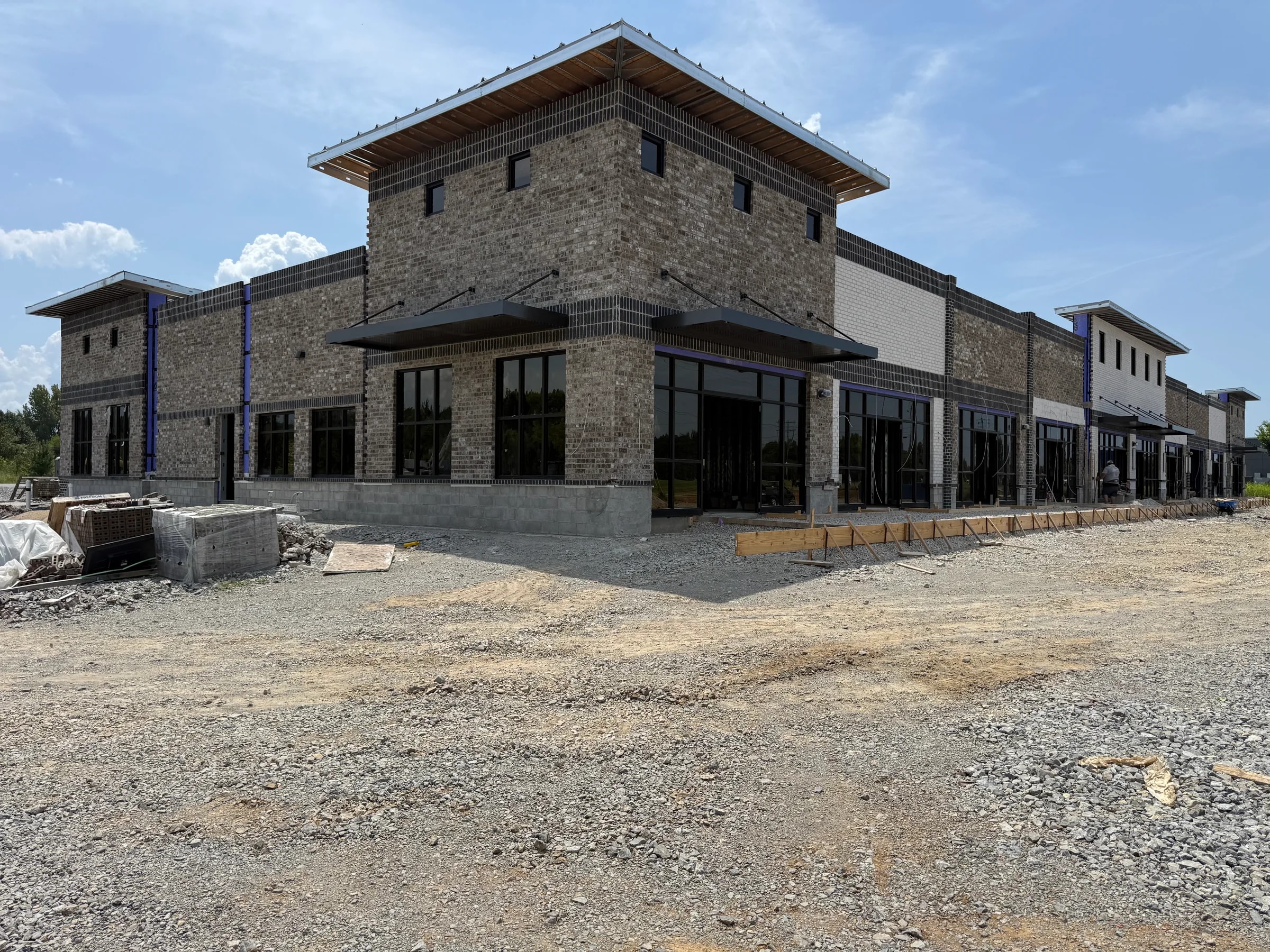 Victory Station Retail Center — Murfreesboro (project photo 1788293592382)