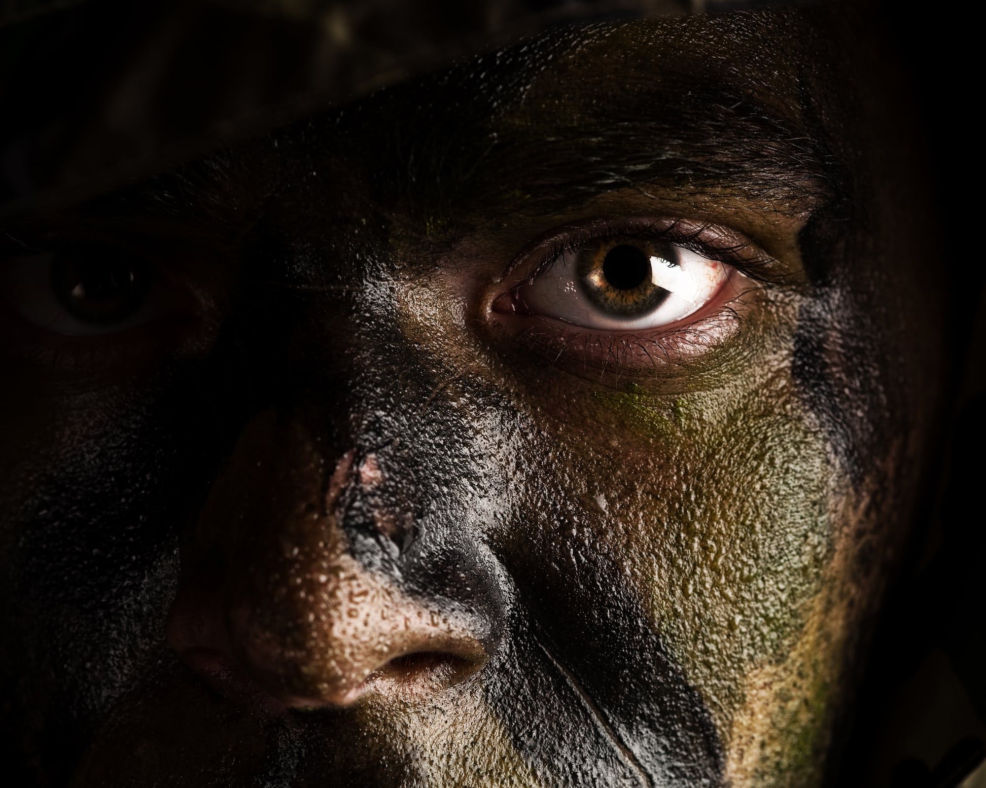 First Aid for Eye Injuries in War and Disaster Emergency Medicine ...