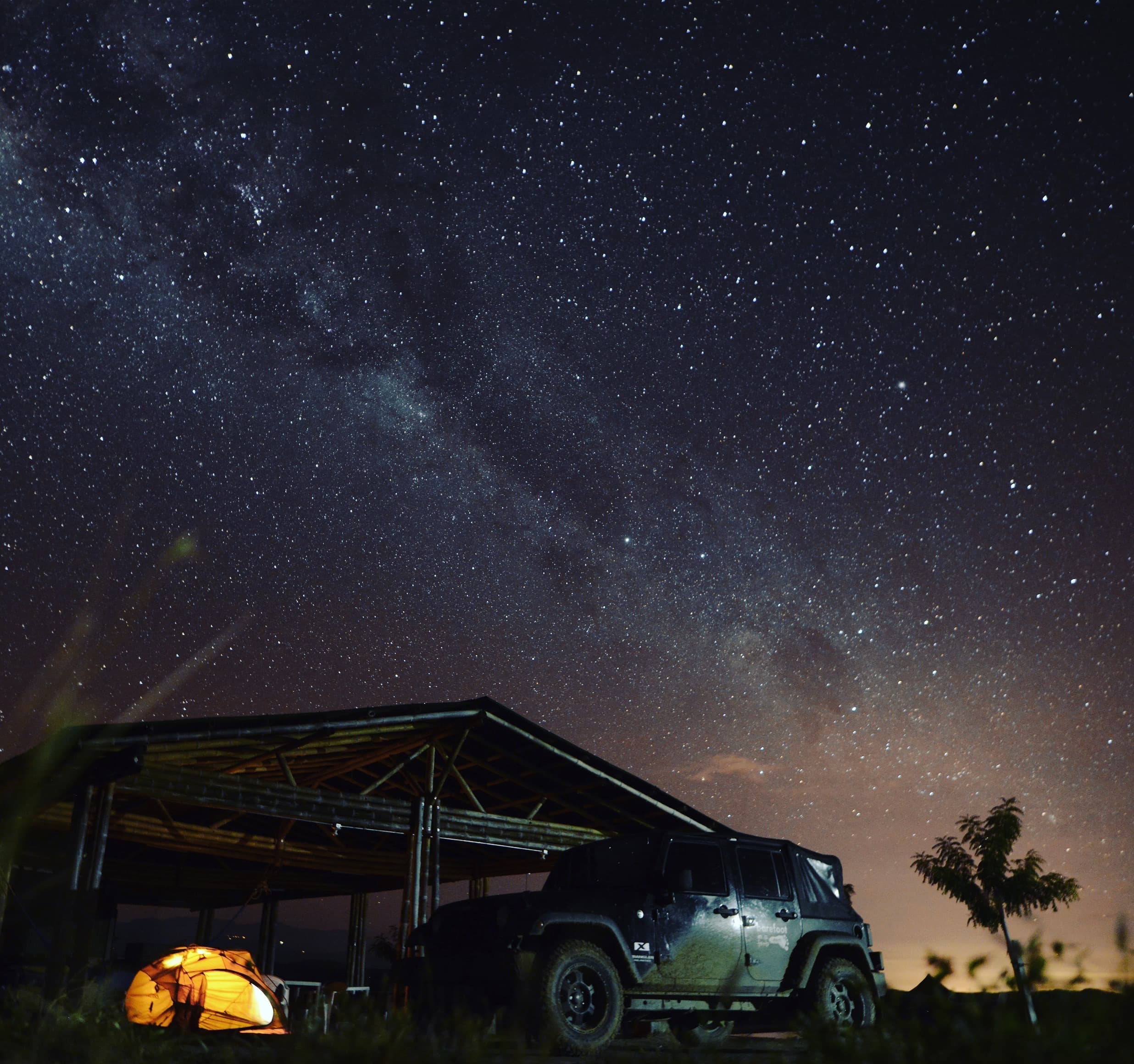 Jeep in Tatacoa desert