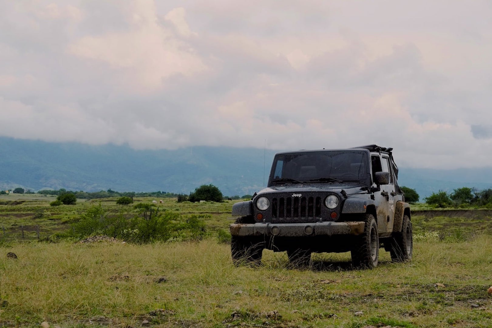 Jeep in Tatacoa desert