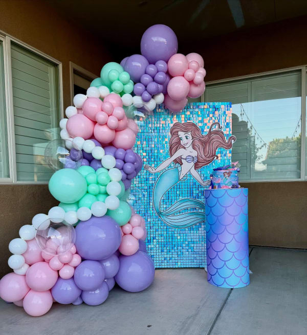 Ariel balloon backdrop
