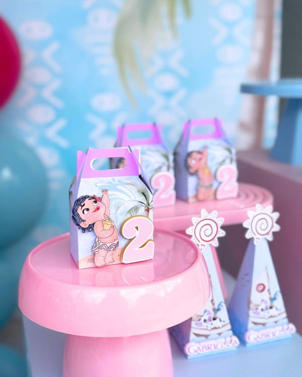 Baby Moana favor boxes