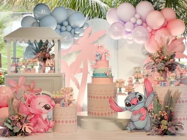 Stitch and Angel cake table