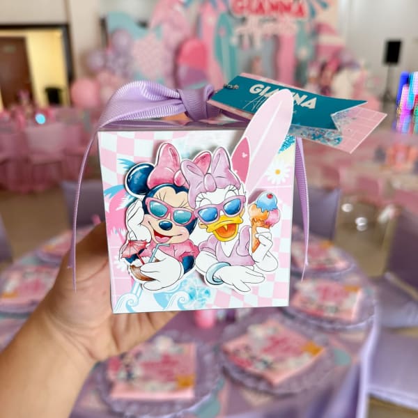 Summer Minnie and Daisy party