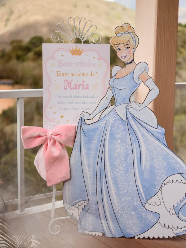 Cinderella welcome sign
