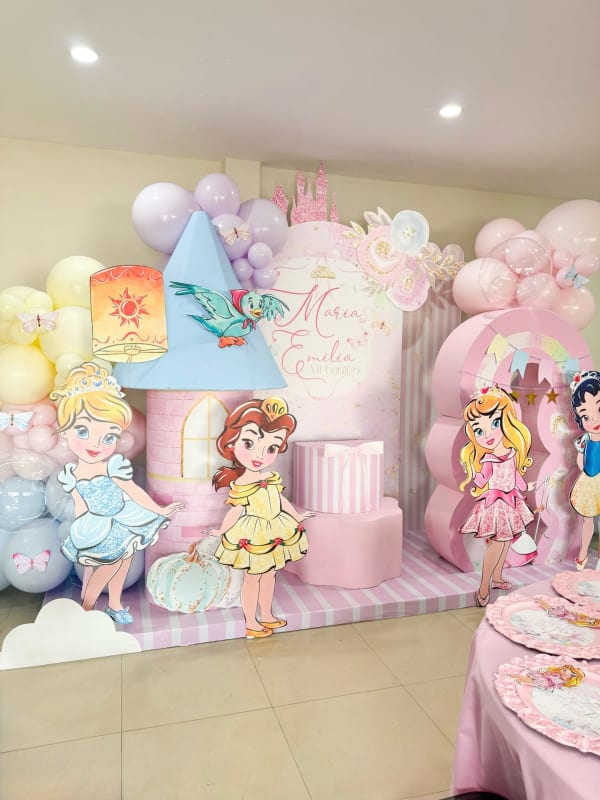 Baby princesses party
