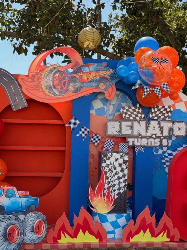 Hot Wheels 6th birthday