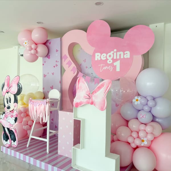 Minnie Mouse birthday party