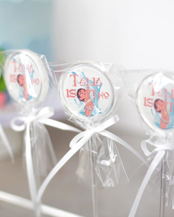 Baby Moana lollipops