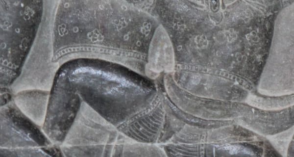 Kampfszenen als Basrelief in Angkor Wat, Kambodscha, 12. Jahrhundert