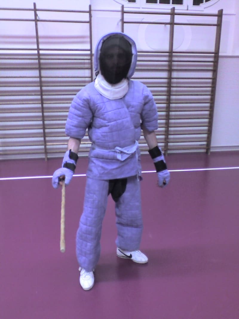 Vollständige Ausrüstung für Canne de Combat: Stock, Maske und Schutzkleidung