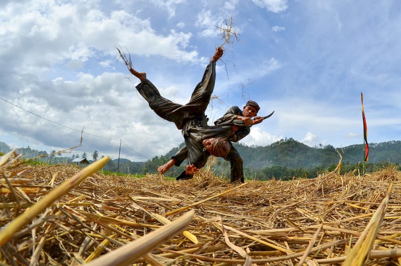 Silek Minangkabau — Pencak-Silat-Vorführung in Westsumatra, Indonesien