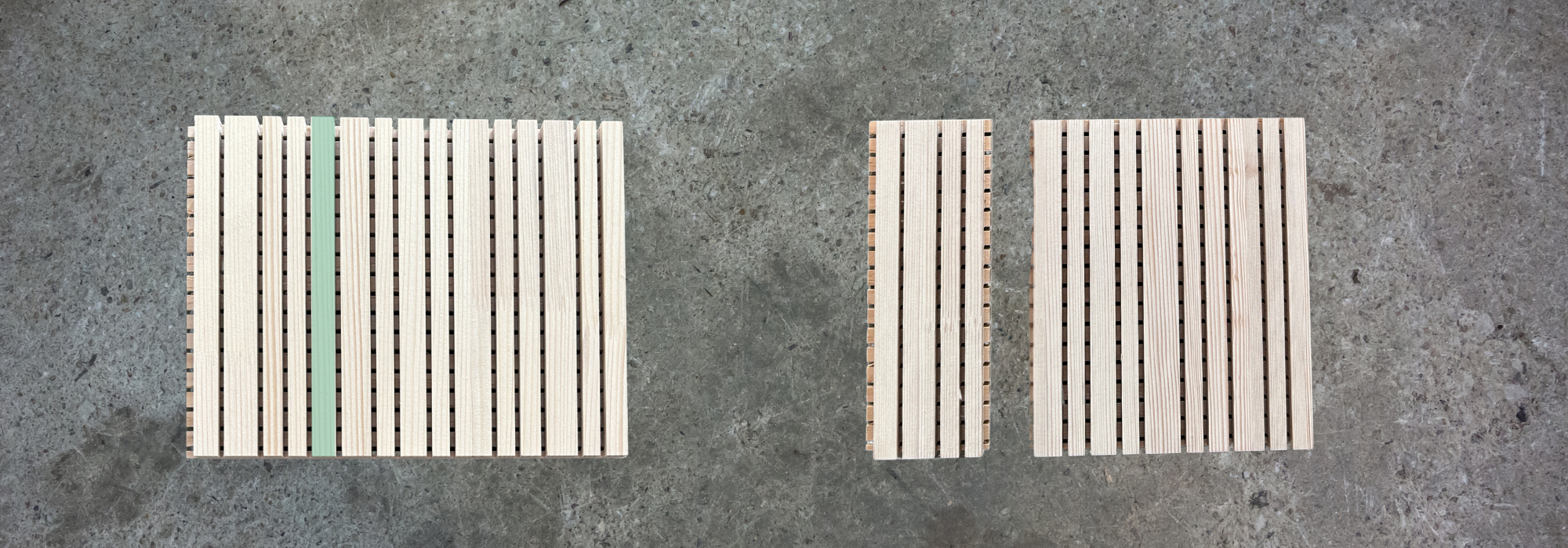 Akustikpaneele aus Holz als Akustikdecke
