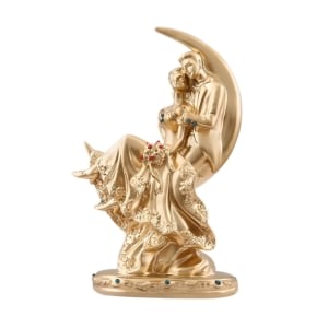 Couple Statue