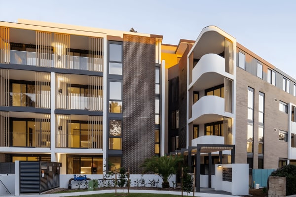 A peaceful retreat beside a thriving city centre