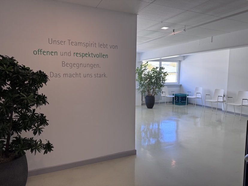 travel dialysis switzerland hochfelden bbraun medical care ag nephrologie dialysezentrum gallery 4