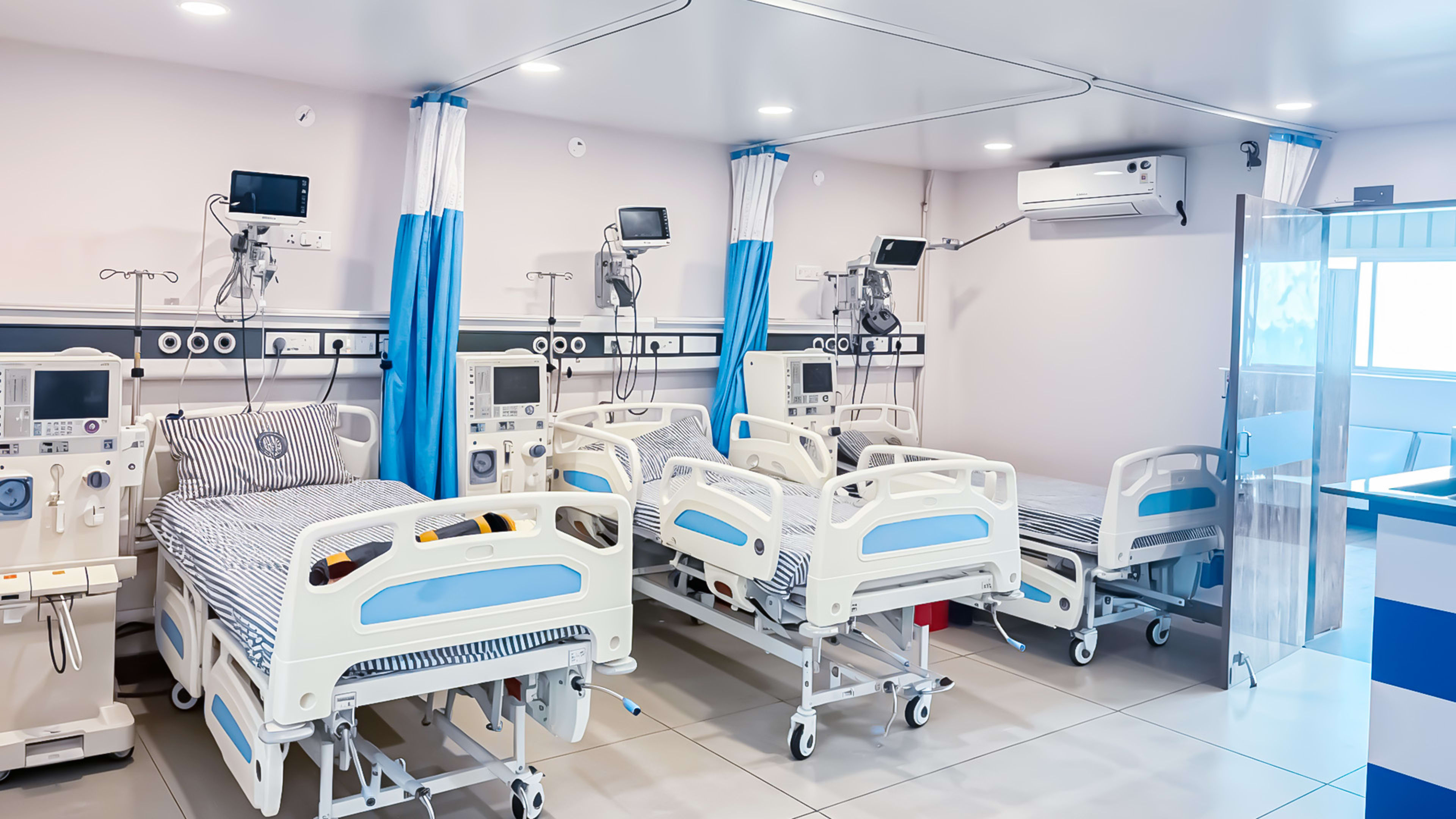 S.N Sarraf Hospital