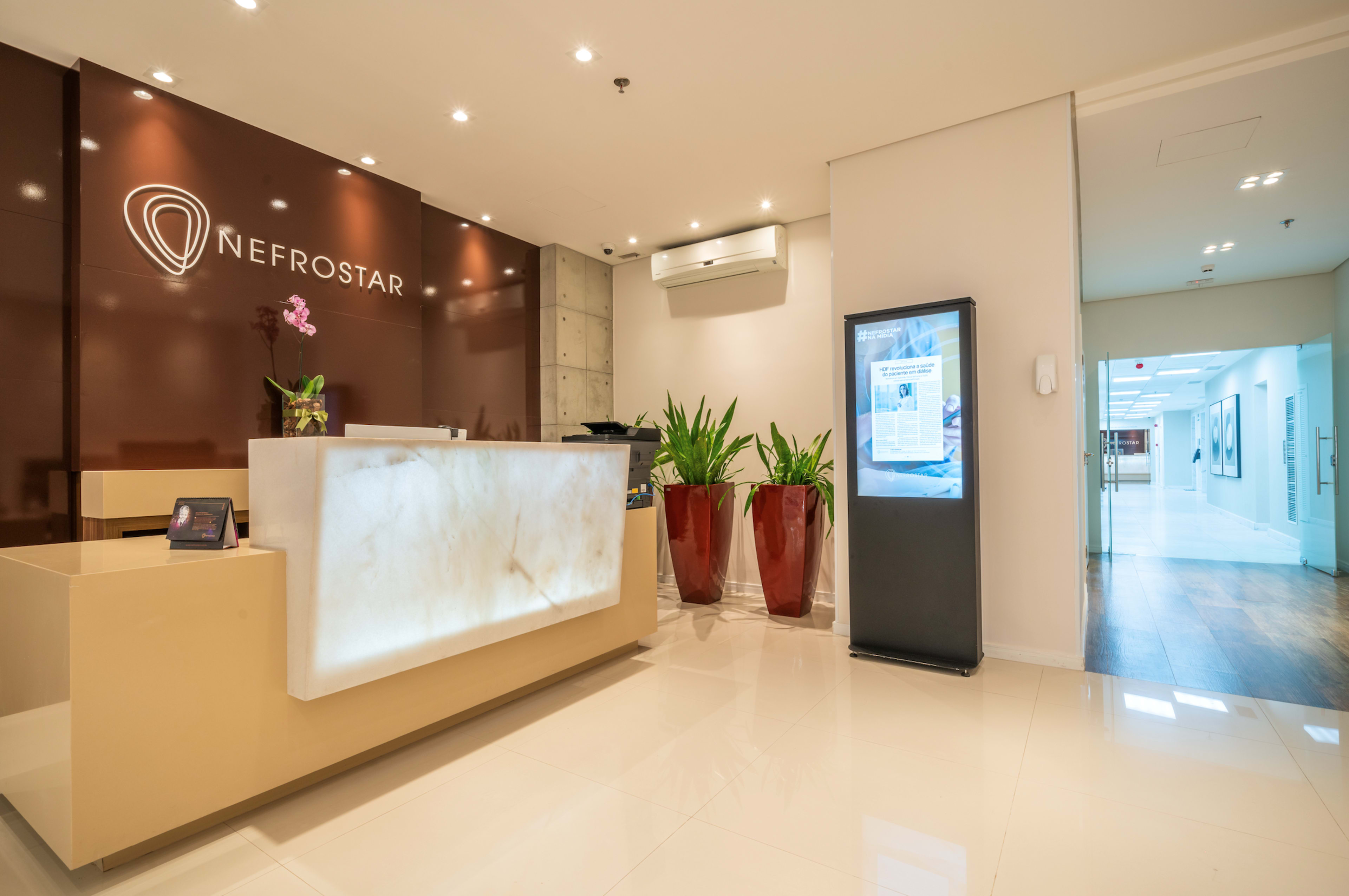 Nefrostar Alphaville