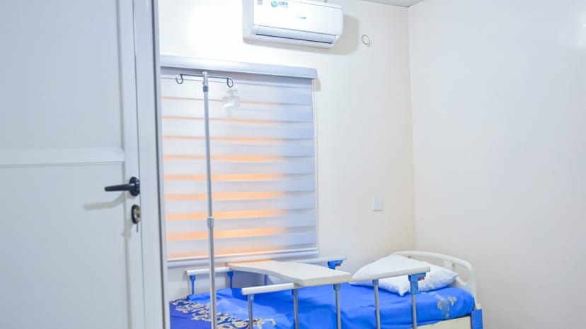 travel dialysis nigeria abuja caroline medical centre gallery 1
