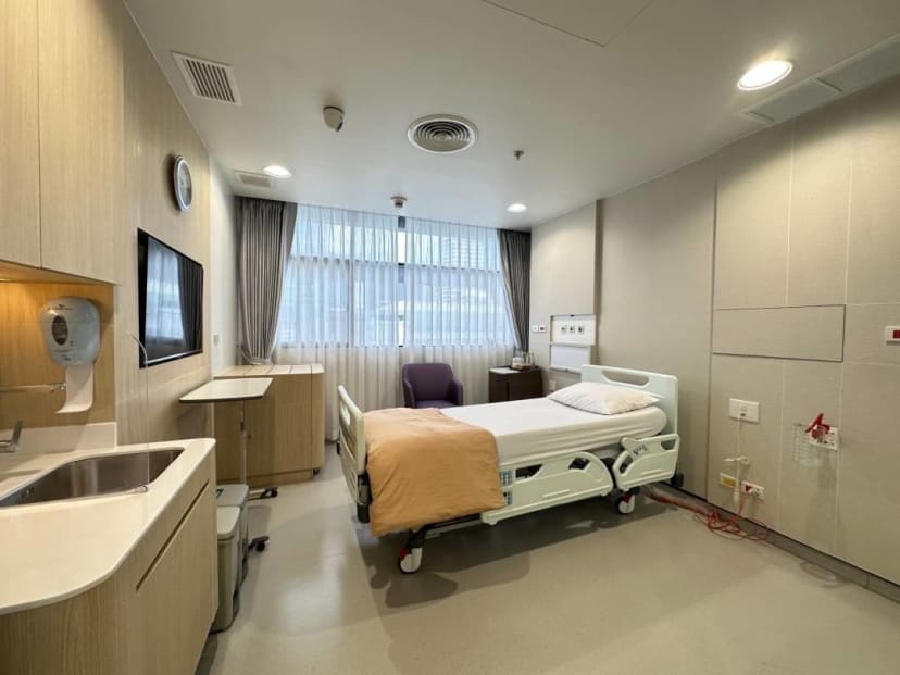 travel dialysis thailand bangkok bnh hospital gallery 4