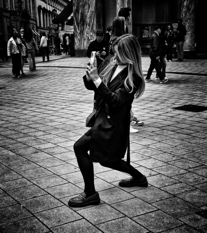 Parallel Gaze — Street Photography in Vienna
