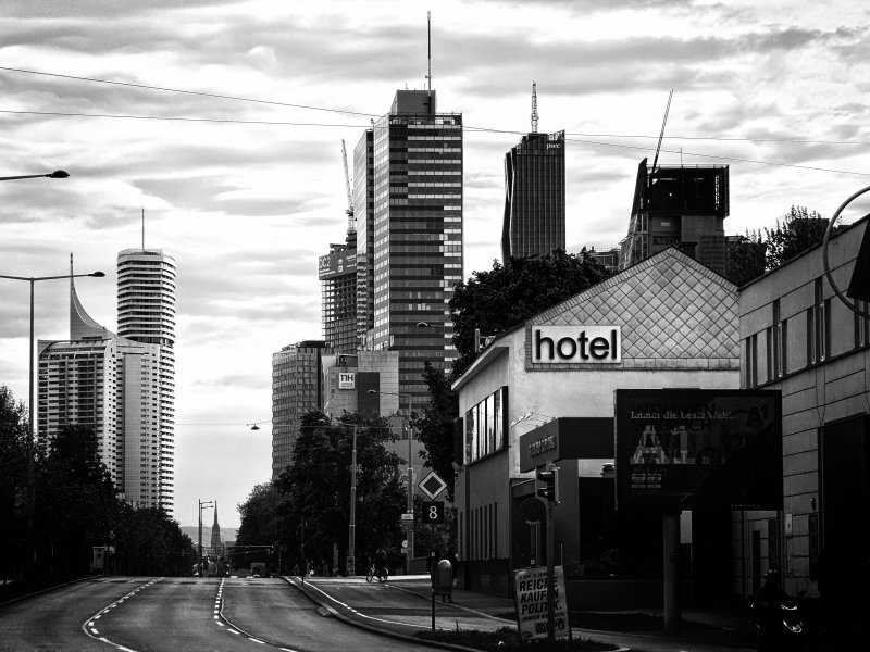 Corridor of Arrival — Urban Street Photography Vienna
