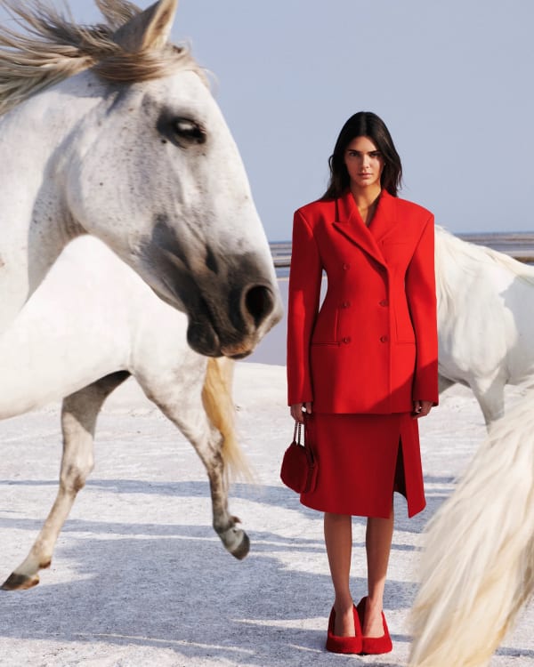 KENDALL JENNER x STELLA MCCARTNETY
