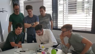 it-eXperts IT-Dienstleistungs GmbH - Arbeitsplatz