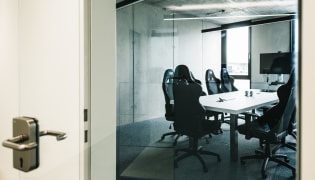 CADS GmbH - Arbeitsplatz